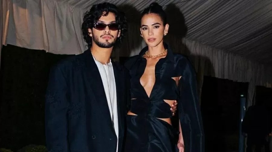 Bruna Marquezine foi elogiada por Xolo Maridueña / Reprodução Instagram